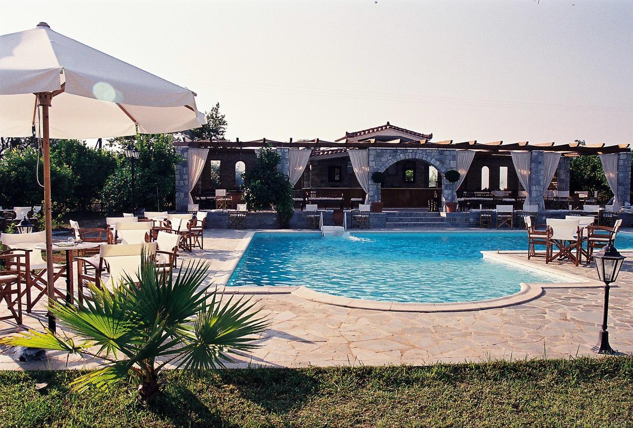 Nicolas Village Club * Neos Erineos