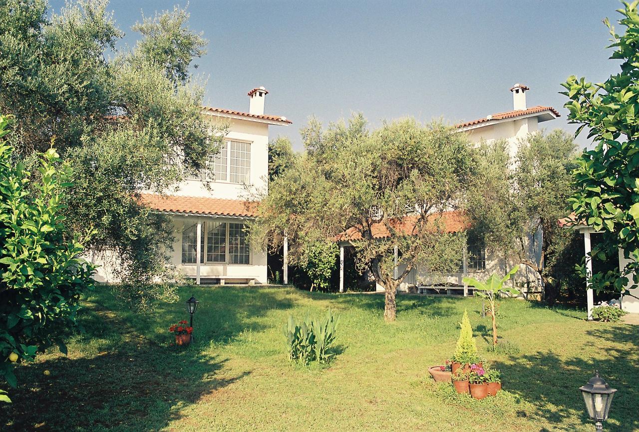 Pensión Nicolas Village Club Neos Erineos